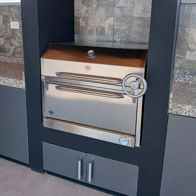 Cargue la imagen en el visor de la galería, Parrilla Empotrable con Caja China – Modelo Broker 300 – 70 x 50 x 42 cm | La Carbonera Grill

