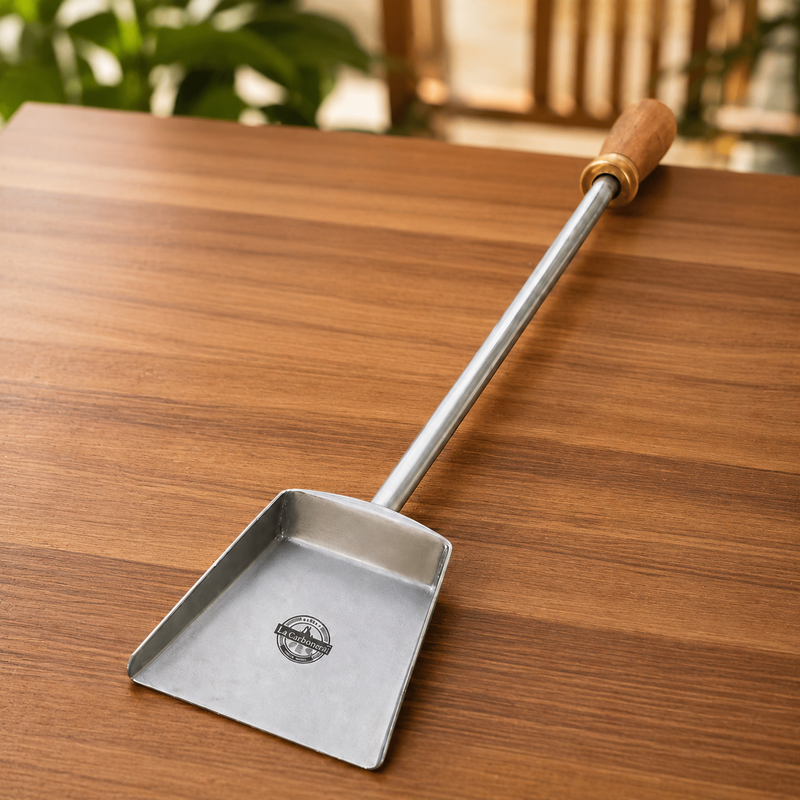 Cargue la imagen en el visor de la galería, Pala Cenicera — La Carbonera Grill (50 cm)
